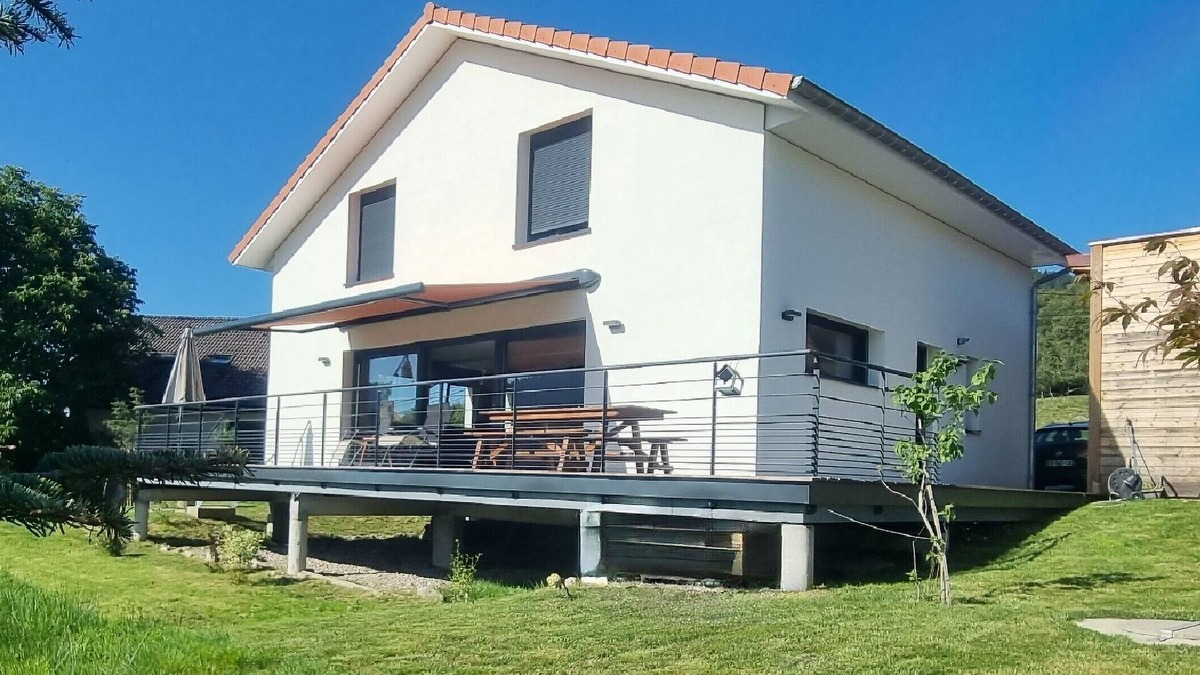Gerardmer House | Neues wunderschönes Ferienhaus mit herrlicher Aussicht und Sauna