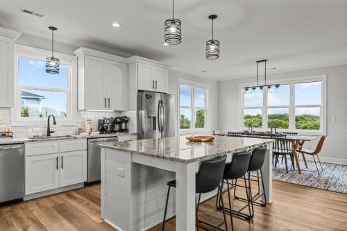 Emerald Isle House | Never Lost home
