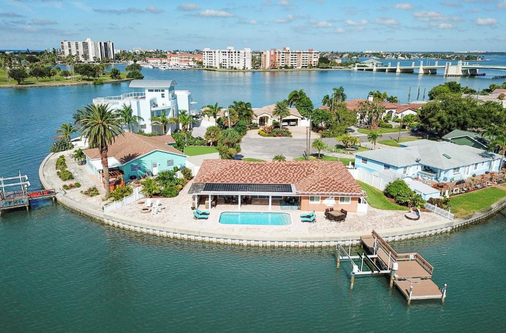 Causeway Isles House | Neverending Paradise