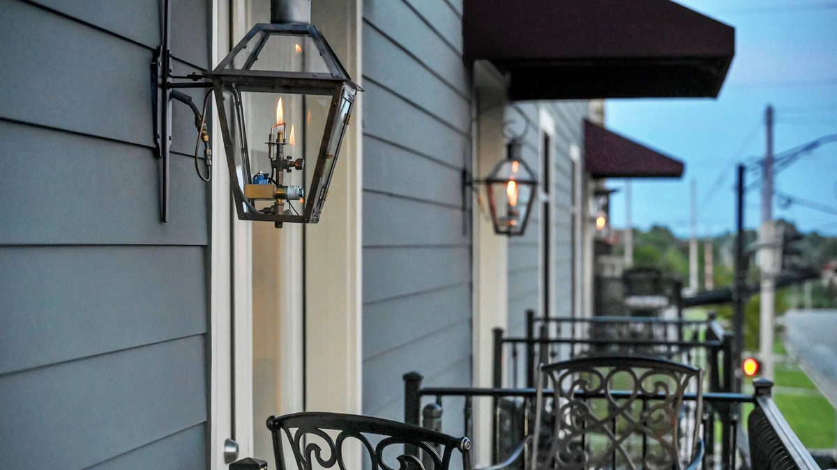 Cullman Condo | New 1 Bedroom Loft Condo in Downtown Cullman with Murphy Bed to Sleep 4