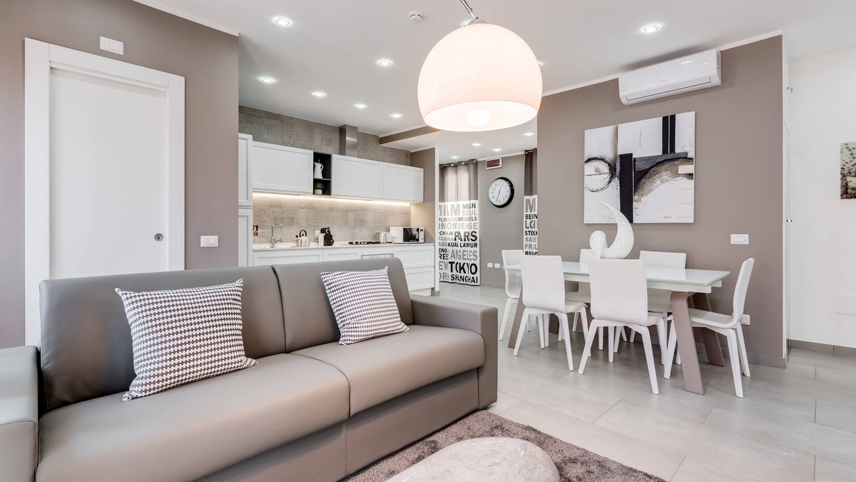 Quartiere XIII Aurelio Apartment | NEW ! +12 Persons/HOLIDAY INN VATICAN