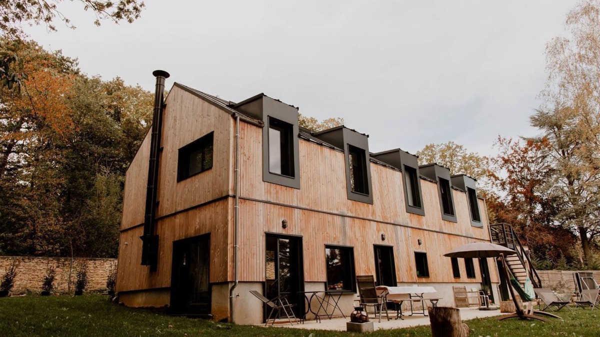 Mareil-Marly House | New 190m2 timber-frame house, 30 minutes from Paris, sleeps 10