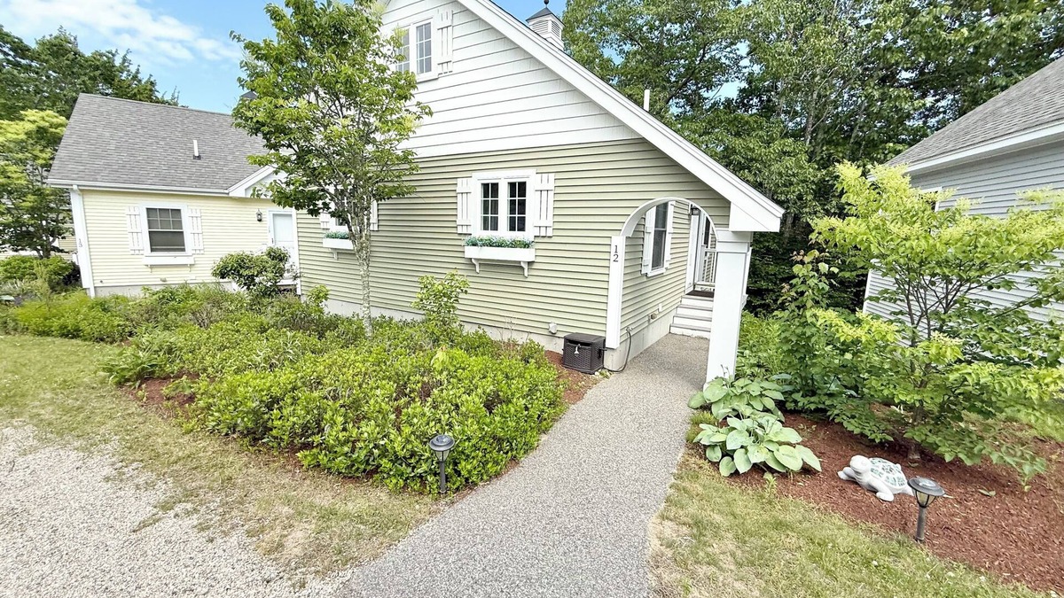 Kennebunkport Cottage | New 2-bed Cottage at Goose Rocks Resort with Pools and AC Only 1-Mile to Beach