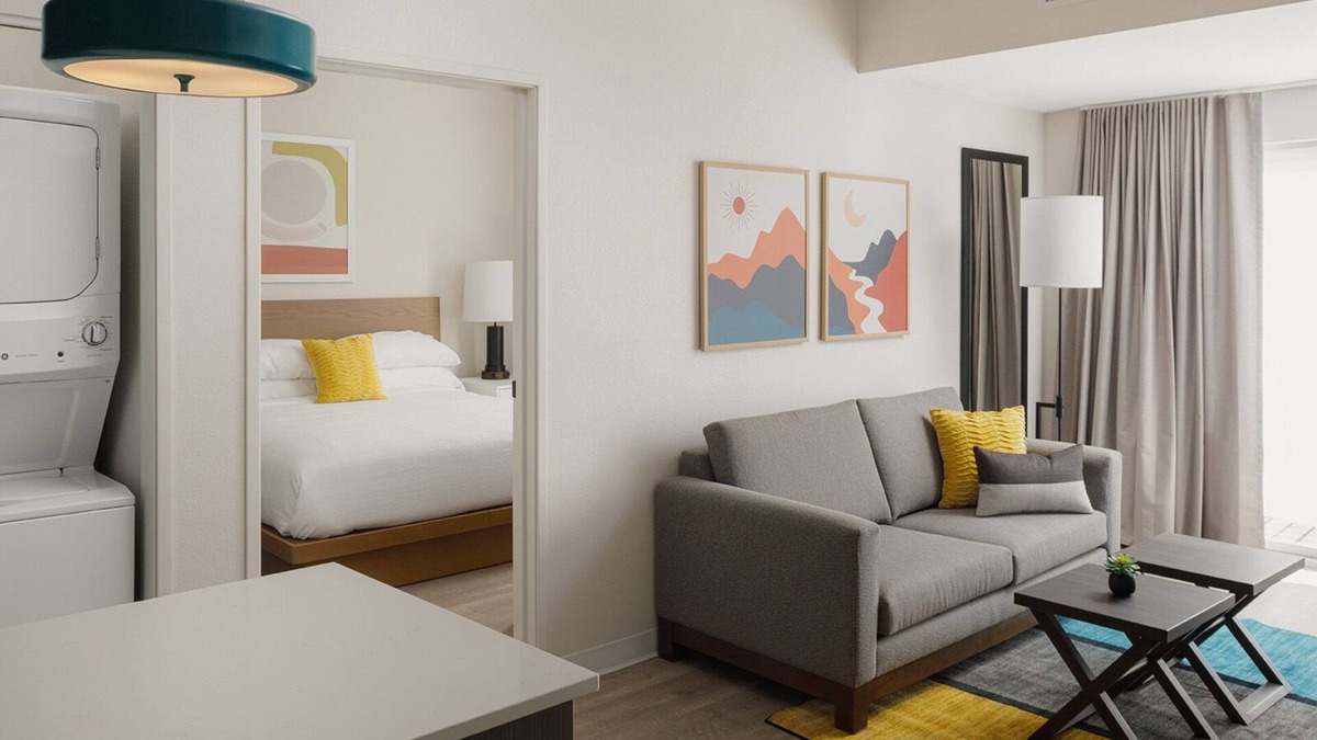 Huntsville Apartment | NEW 2 Bed Luxury Suite Pool Access