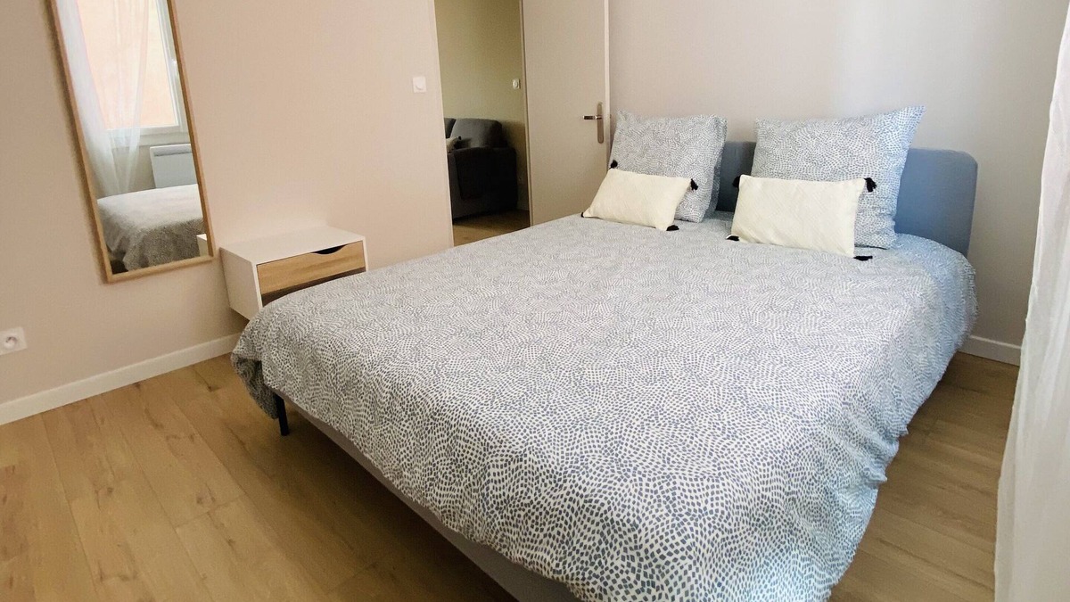 Collobrieres Apartment | New 2-room apartment in the heart of Collobrières village