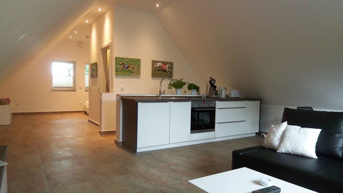 Geestland Apartment | NEW 2015: apartment with 8000 sqm dog walkers, in Cottage, upper floor, 45sqm
