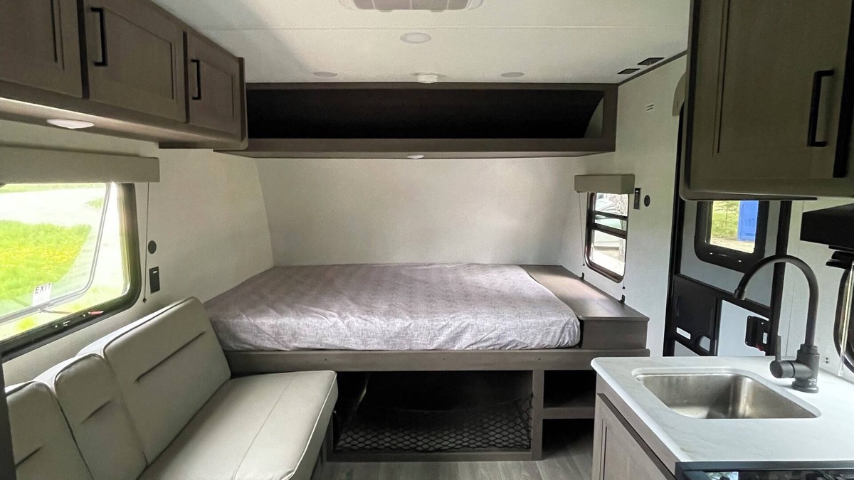 Winterport House | NEW 2025 RV, 1 Bedroom WiFi AC in Serene Winterport with Coast and Bangor nearby