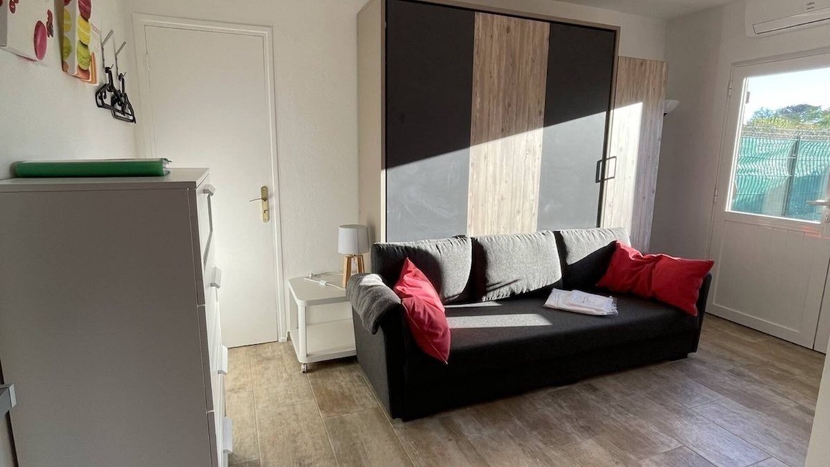 La Capte Apartment | new 20m2 studio - absolute tranquility - 1 minute walk from the sea - only happiness
