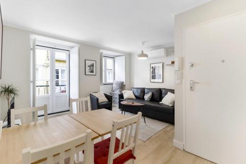 Sao Bento Apartment | New 2BR Praça das flores AC | By Airnest