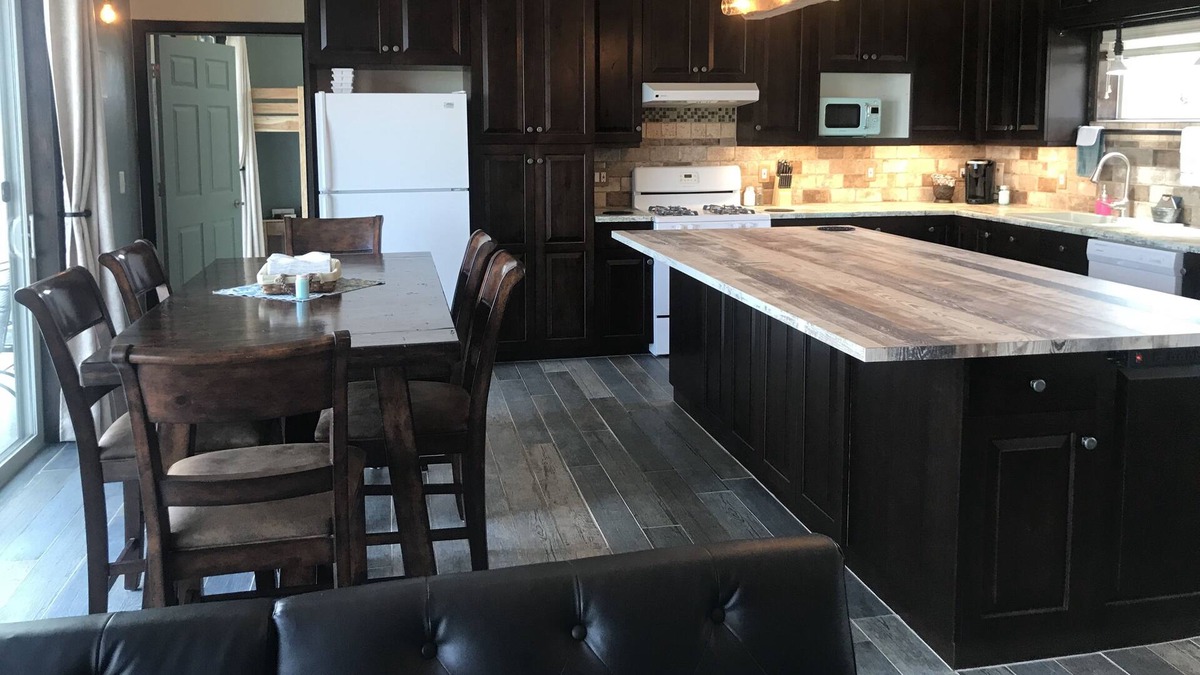 Fairview Cabin | New 3 Bed, 2 Bath Cabin in Scenic Indianola Valley