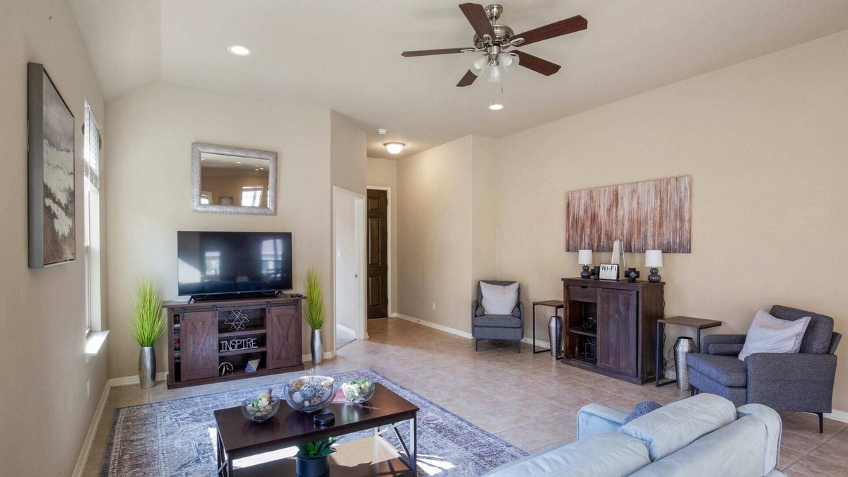 Round Rock House | New! 3-BR Home - Yard, Patio, & Parking - Sleeps 6