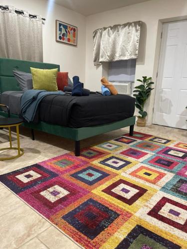 Ampere Apartment | New 4 Apts-198-3 Bed Apt 1st Floor & 3 Bed Apt 2nd Floor - 1 Bed Studio Apt Ground Floor & 1 Bed Studio Apt Ground Floor near Penn Station EWR Airport Hospital NYC