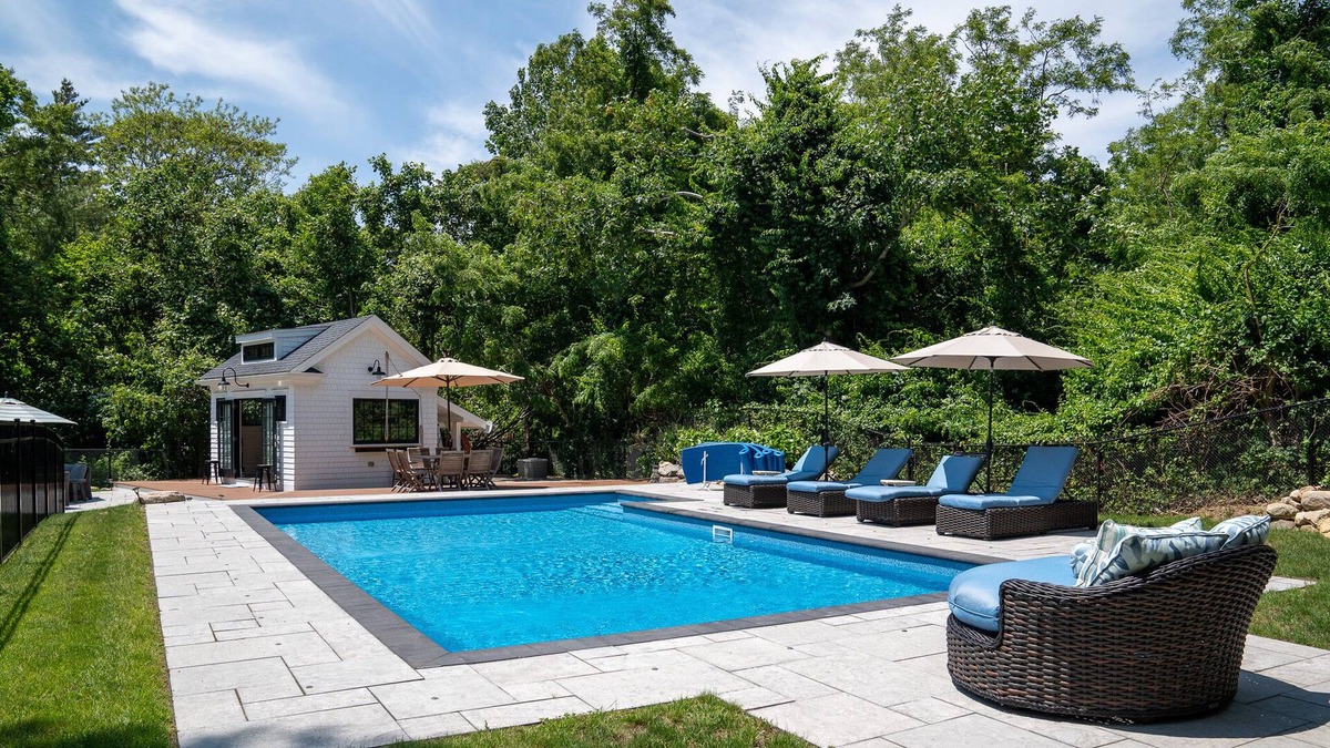 Barnstable House | New 4 bedroom 2.5 bath house with pool in a private setting