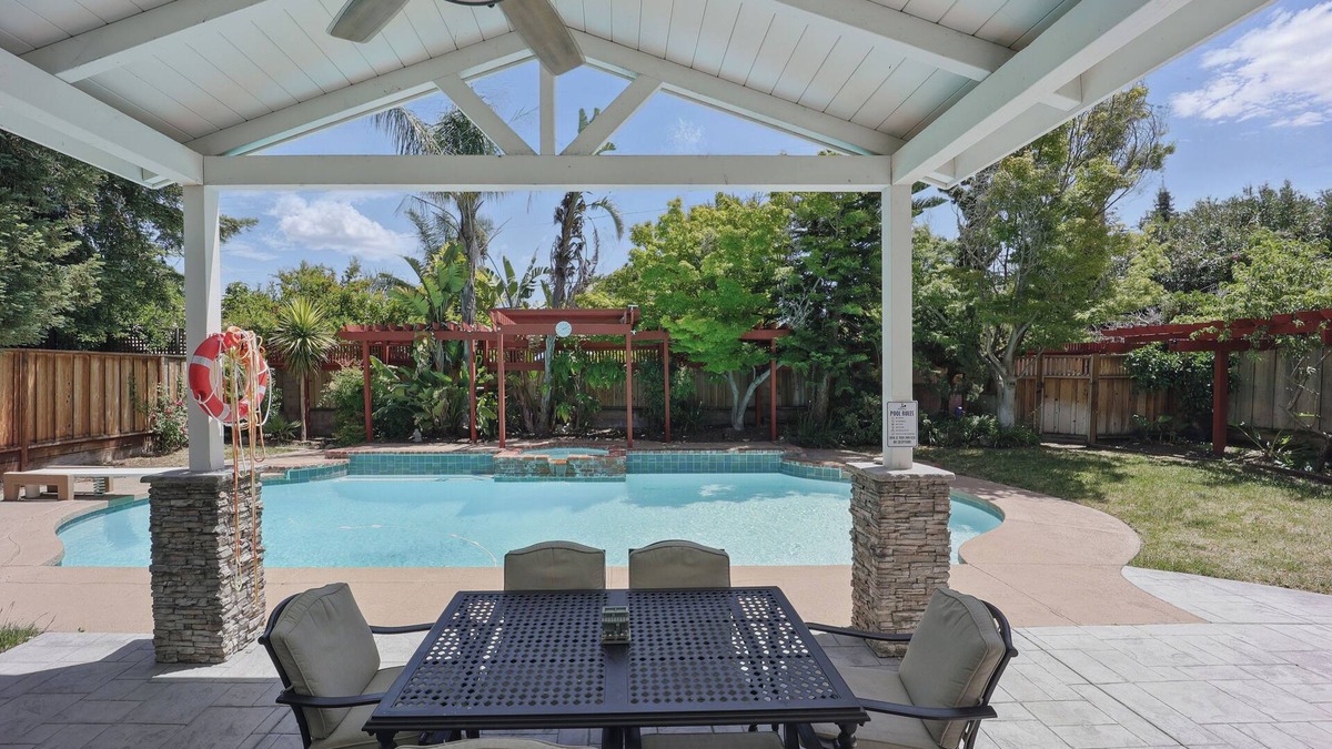 East San Jose House | New 4BR! Spacious and beautiful house w/Pool in lovely San Jose