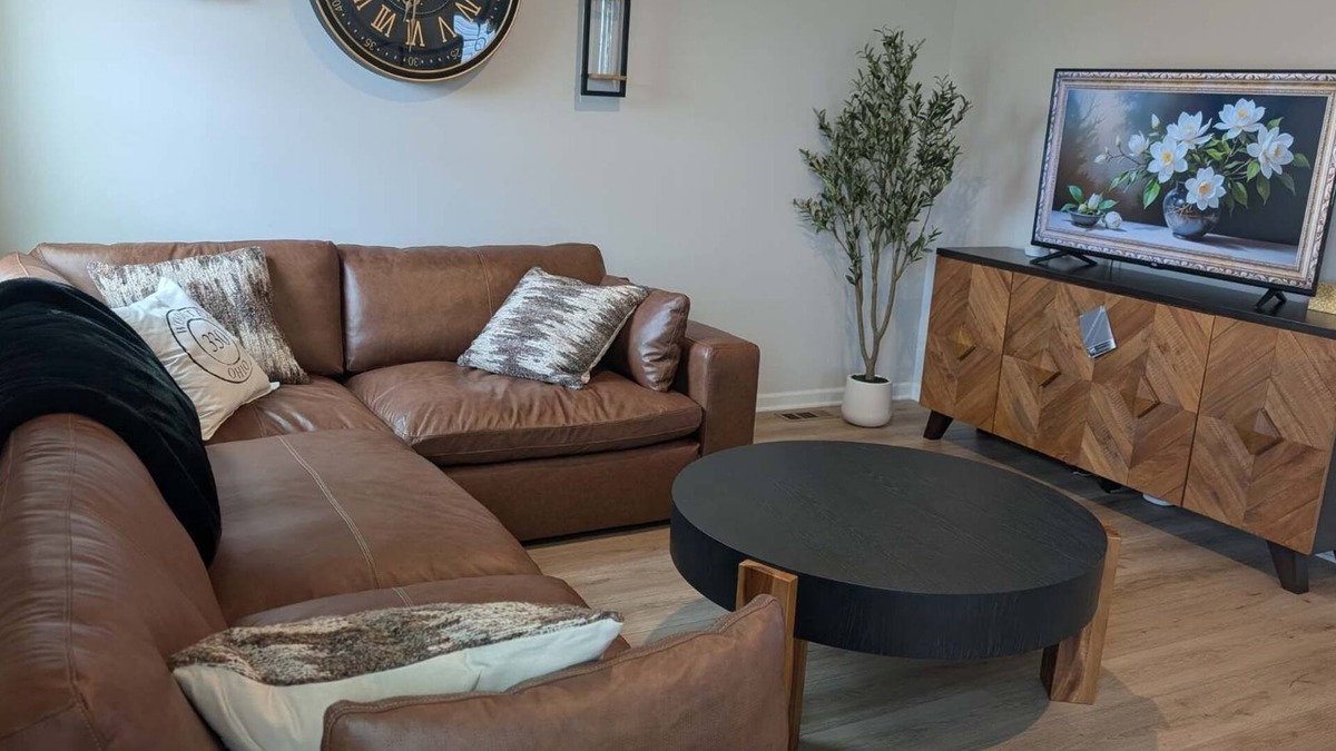 Wooster House | New 5BR Home | Deck | Near Hospital & Colleges
