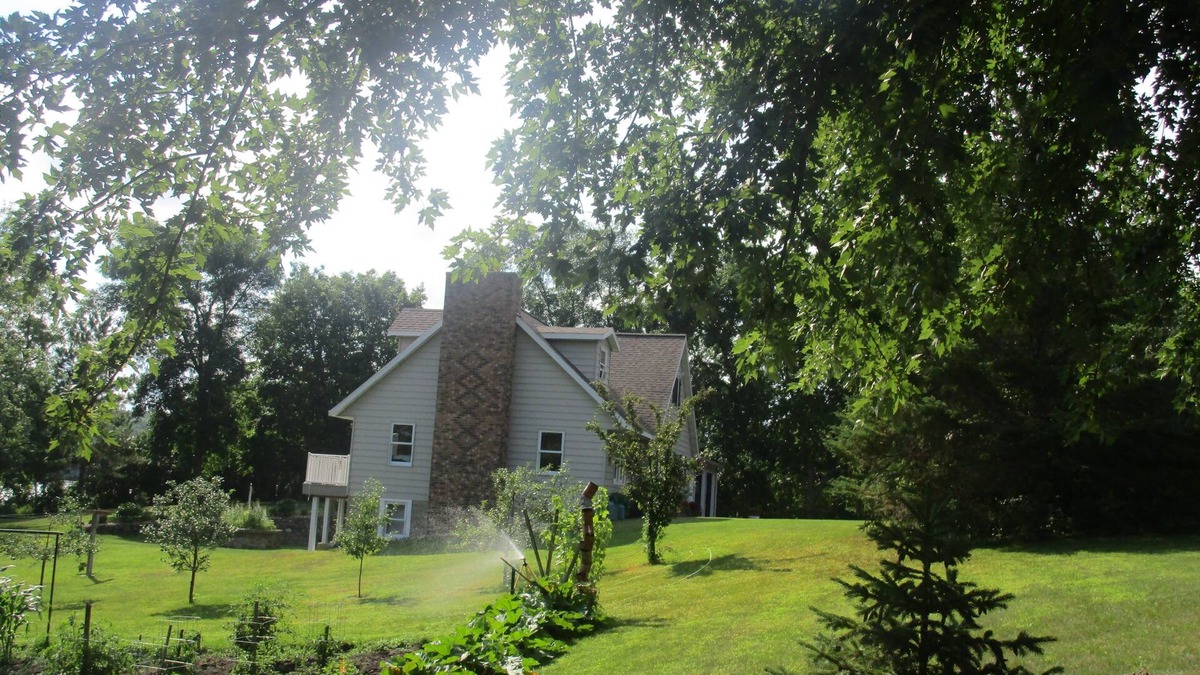 Frazee House | New! Acorn Lake 4 Bedroom Home