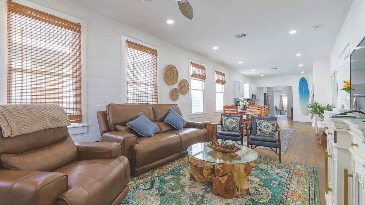 Galveston House | New! Amazing Downtown Location! Walk to Beach, Bars & Restaurants!
