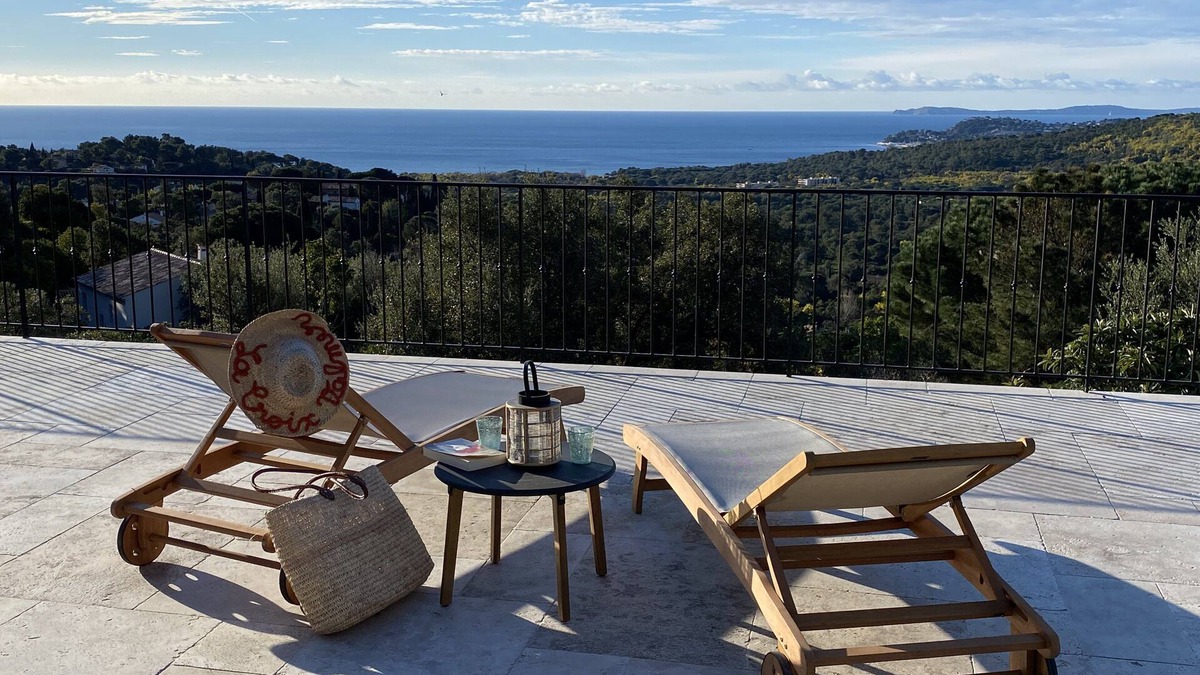 La Croix-Valmer Villa | NEW! Amazing sea view, high standing renovated villa with large swimming-pool