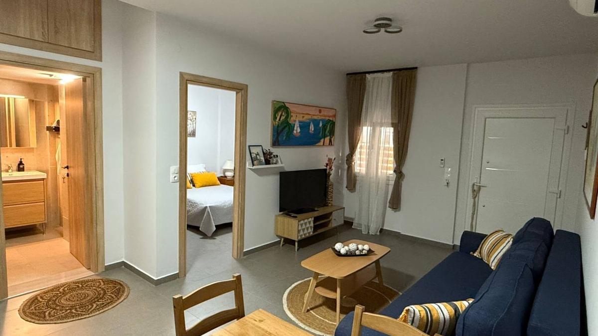Nea Alikarnassos Apartment | new and comfy apartment near heraklion city airport and sea