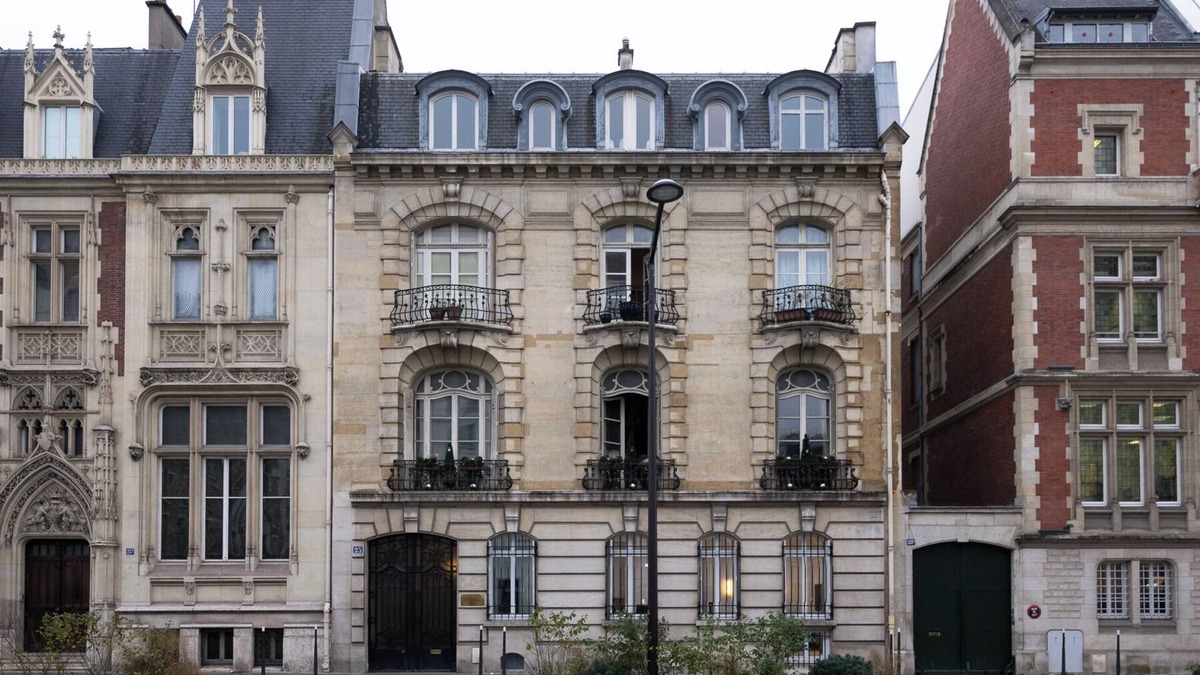 Quartier de la Plaine-de-Monceaux Apartment | New and luxurious apartment in Paris 17 with A/C