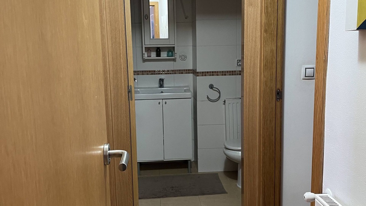 La Coruna Condo | New apartment in a quiet neighborhood.