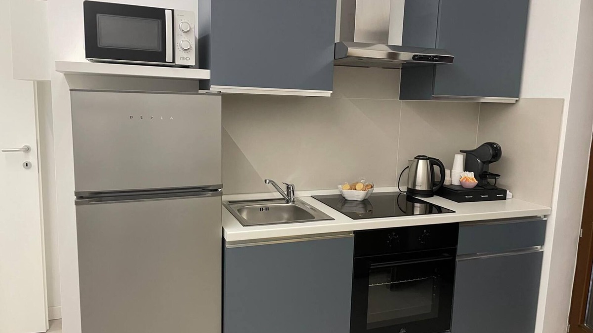 Somma Lombardo House | New apartment just minutes from Malpensa, with bedroom and bathroom