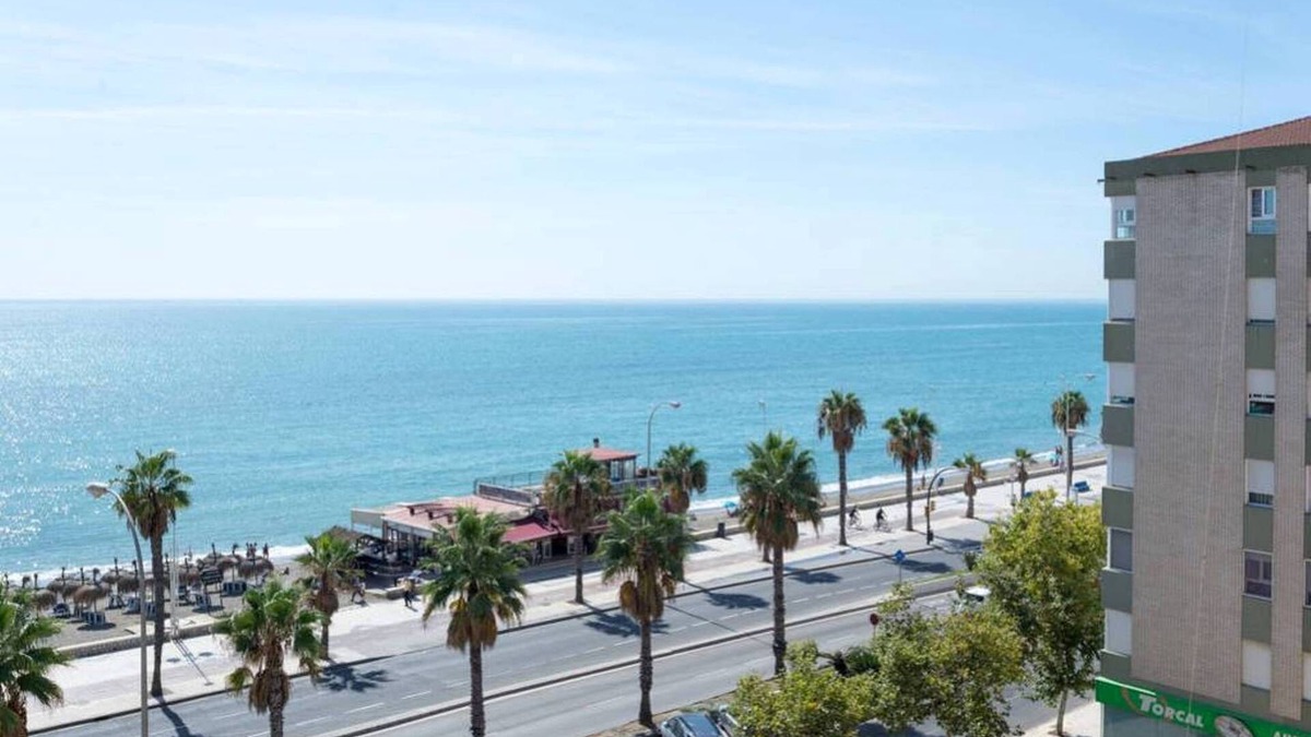 Carretera de Cadiz Apartment | NEW APARTMENT ON THE BEACH