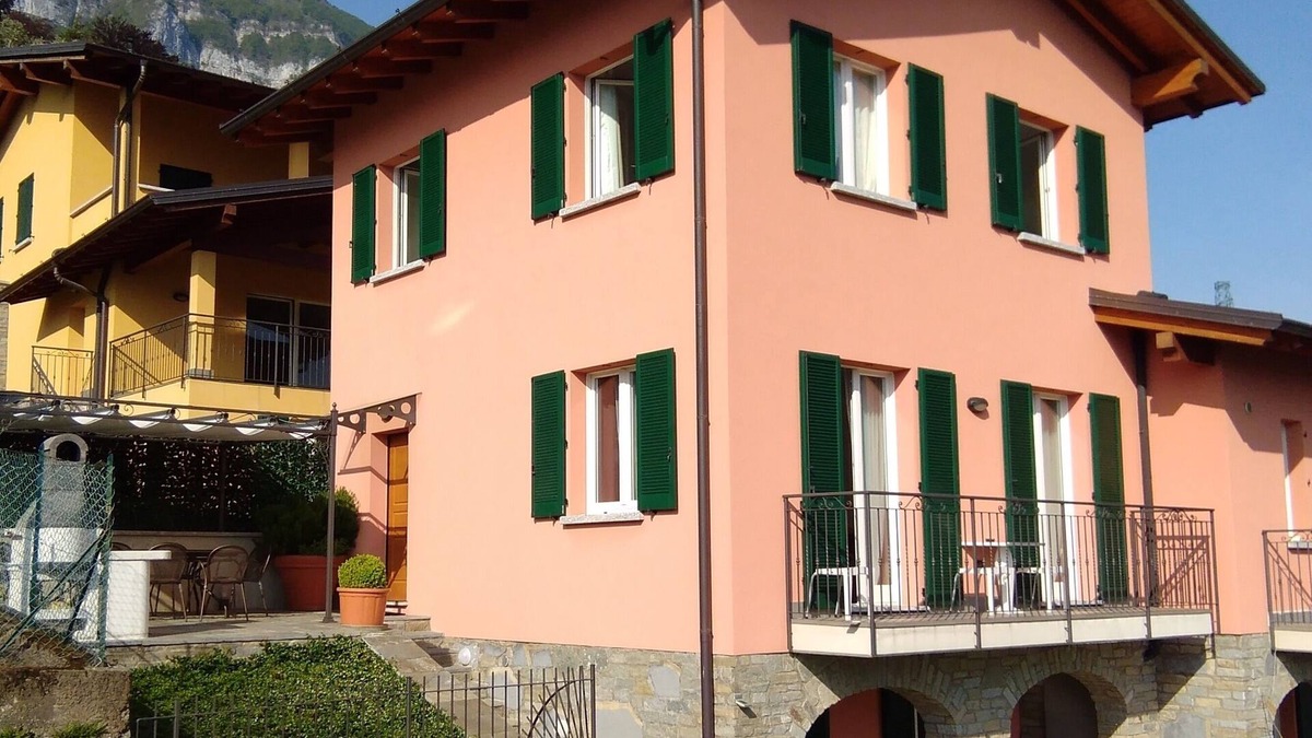 Menaggio House | New Apartment with Lake View