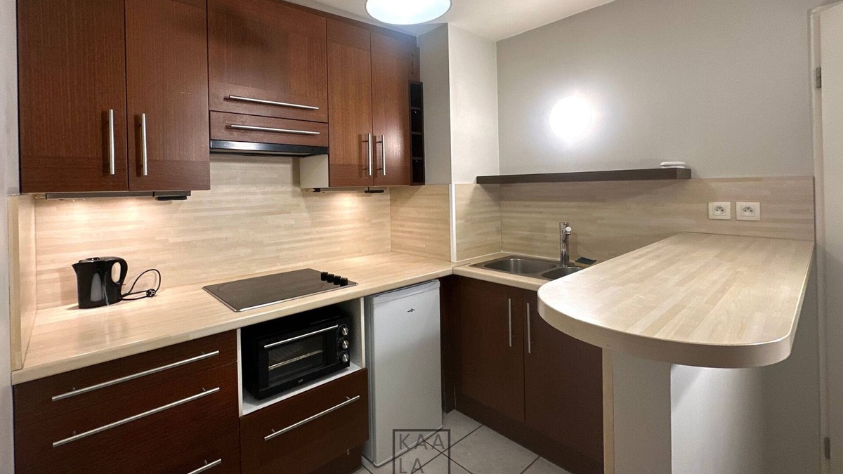 Noisy-le-Grand Apartment | NEW Apt Spacieux Entre Disneyland & Paris