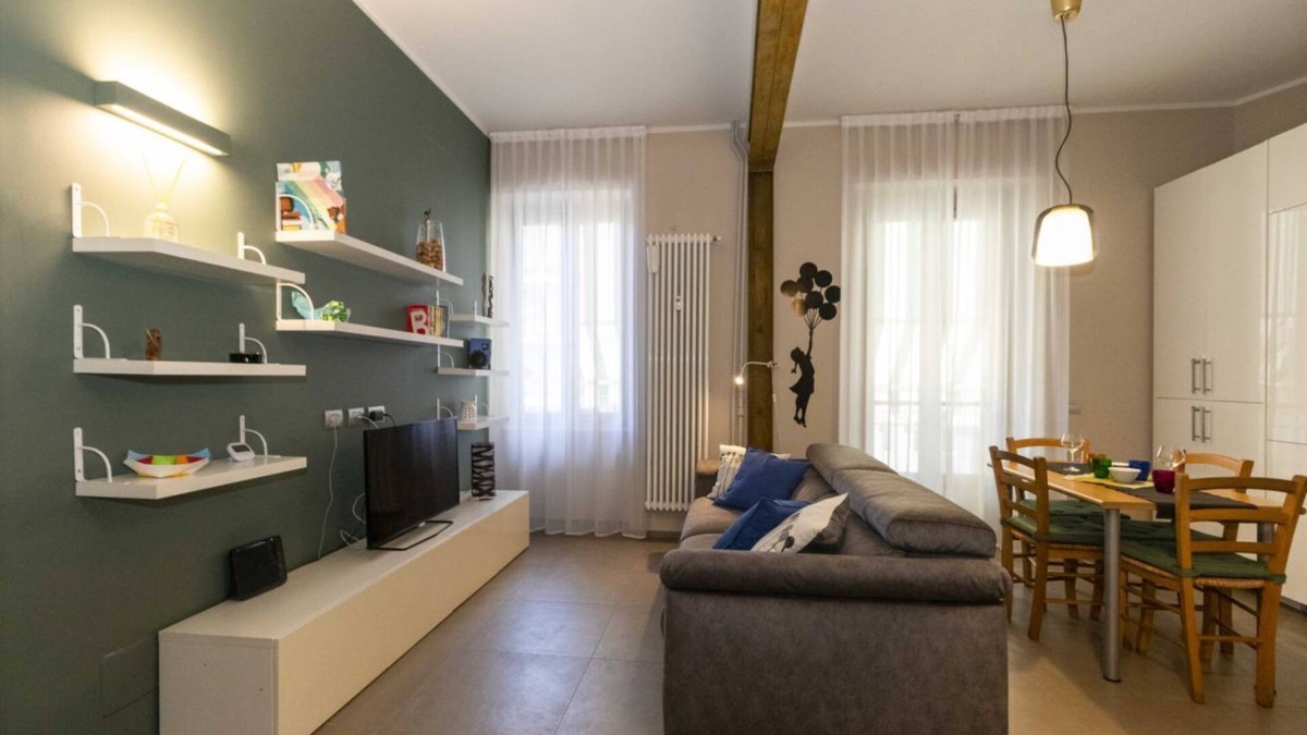 San Donato - Campidoglio Apartment | NEW! Apt x4 a 1km from Don Bosco Bus Station!
