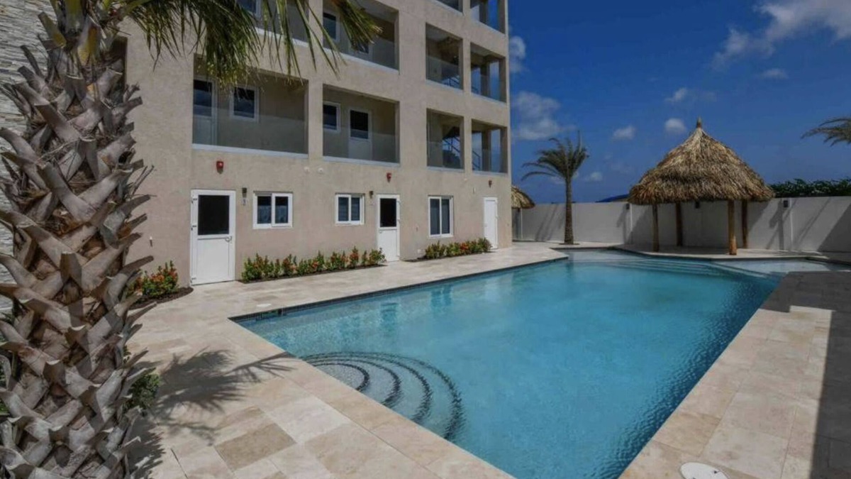 Ponton Condo | New Aruba Condo with Huge Pool