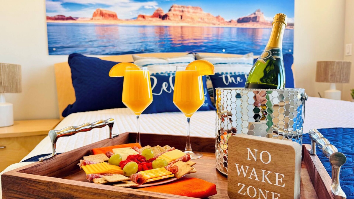 Page House | NEW At The Helm near Lake Powell, Horseshoe Bend, & Antelope Canyon