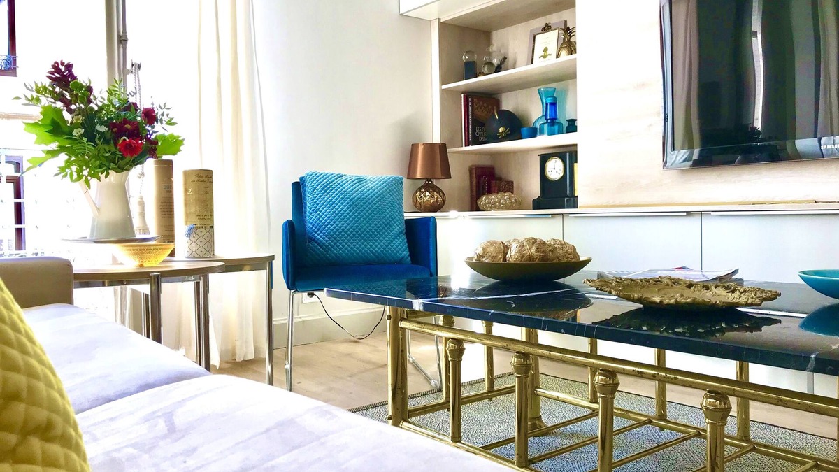 Avignon City Centre Apartment | NEW AVIGNON PLACE JÉRUSALEM beautiful climatisé apartment 2 min PALAIS DES PAPES