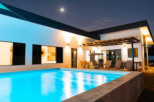 Costa Del Sol House | New beach house @ Costa del Sol