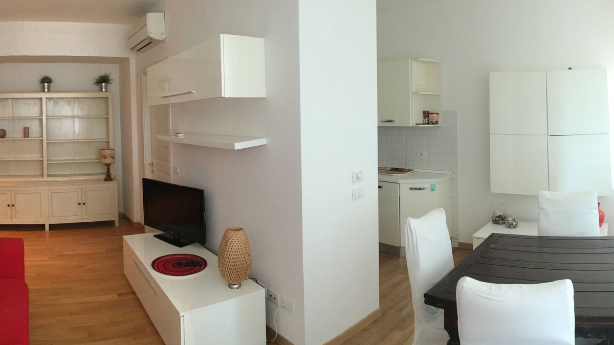Pisa City Centre Apartment | NEW beautiful apartment 650m from the Tower