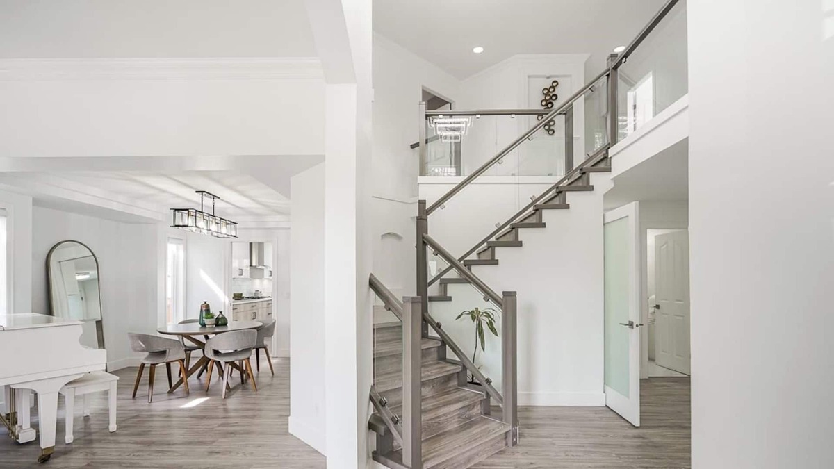 East Newton North House | NEW Beautiful Chimney Hill Home in Surrey BC Pet Friendly