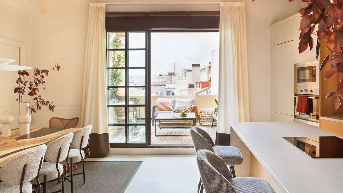 Recoletos Apartment | New-Beautiful Rooftop Apartment
