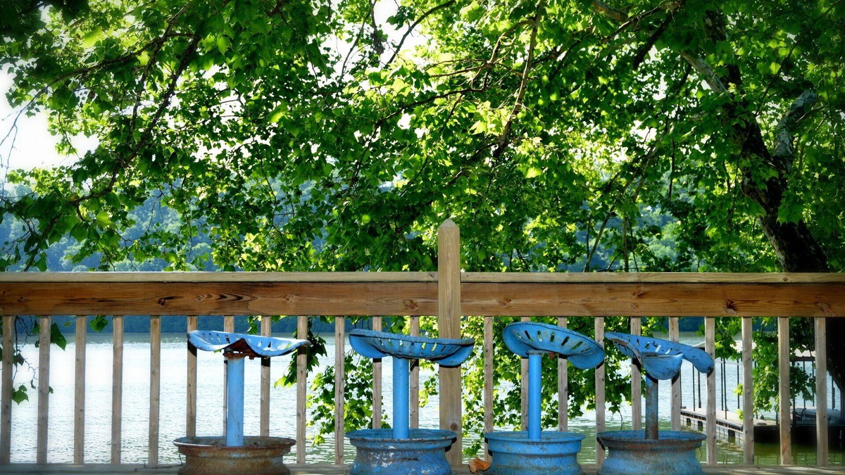 Versailles Cottage | New Beginnings Cottage