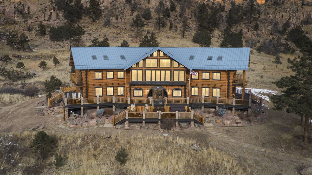 Florissant Cabin | NEW Blue Sky Lodge on 80 Acres! Hot Tub, Decks, WiFi, wet bar, firepit, gym