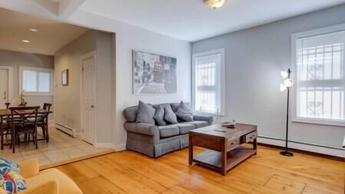 Dudley - Brunswick King Condo | NEW! Boston Condo Near MBTA, 3Mi to Fenway! (U1)