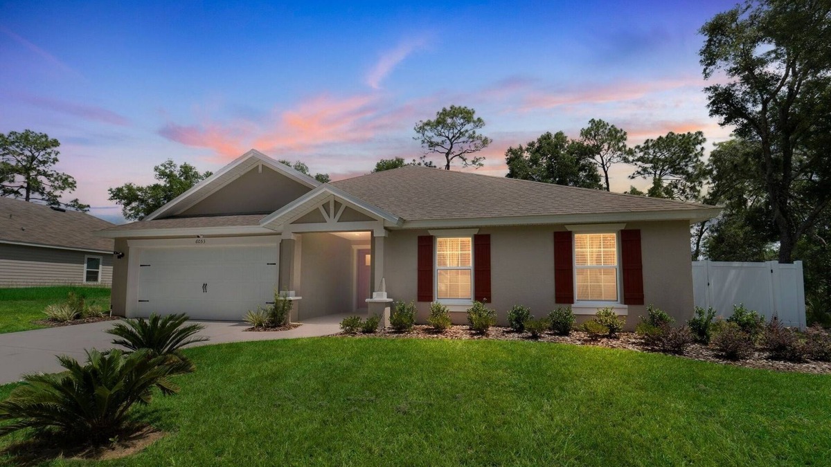 Ocala House | NEW! Bright & Charming 4BR Home in Ocala