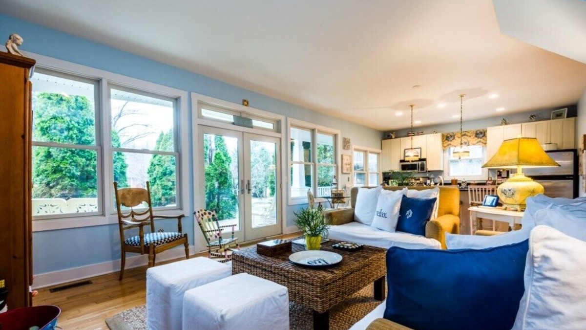 New Buffalo Cottage | New Buffalo Home with Association Pool. Walk to downtown!