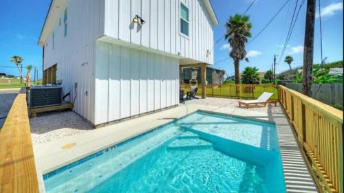 Shibui Sands House | New Build Priv Pool Firepit Walk to the Beach Alright Alright by AvantStay