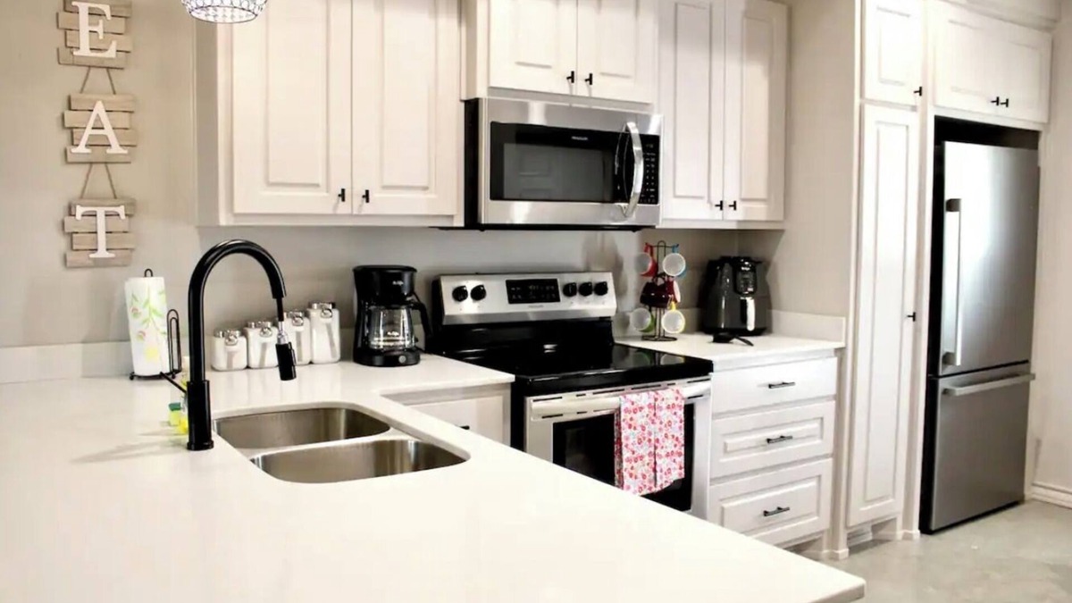 San Angelo Condo | NEW BUILD w/river access -2 BD, 2 Bath; SLEEPS 7!n