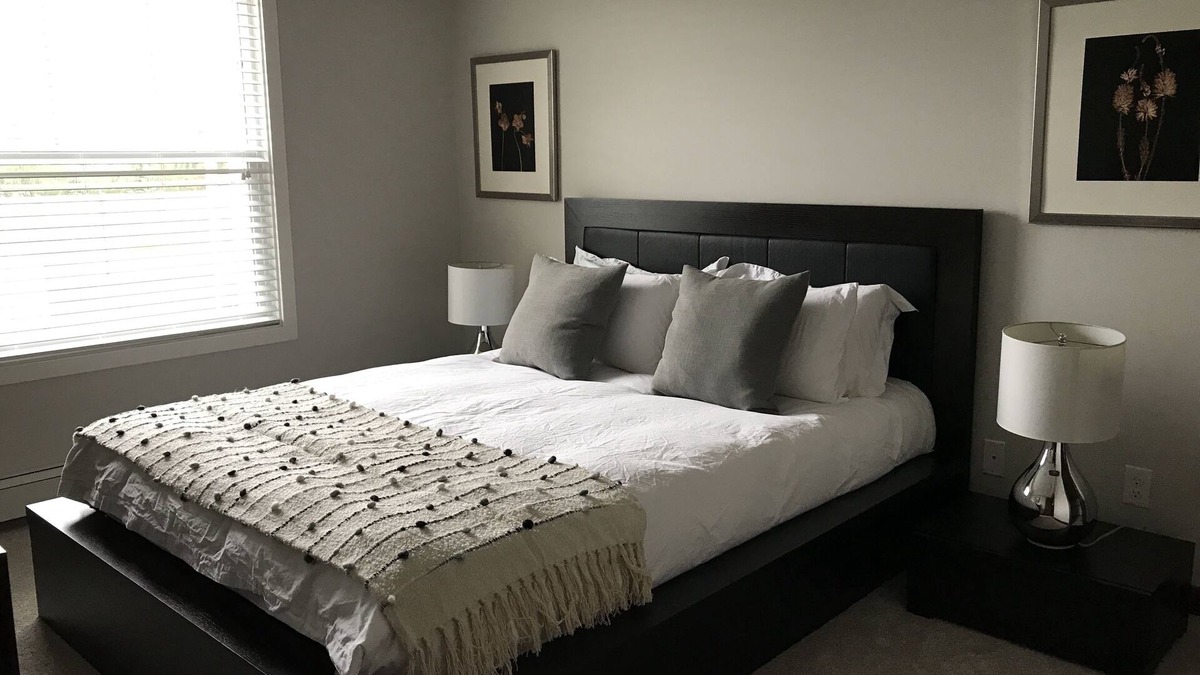 Saskatoon Condo | NEW Built Modern, Cozy and Spacious 2-bedroom Condo