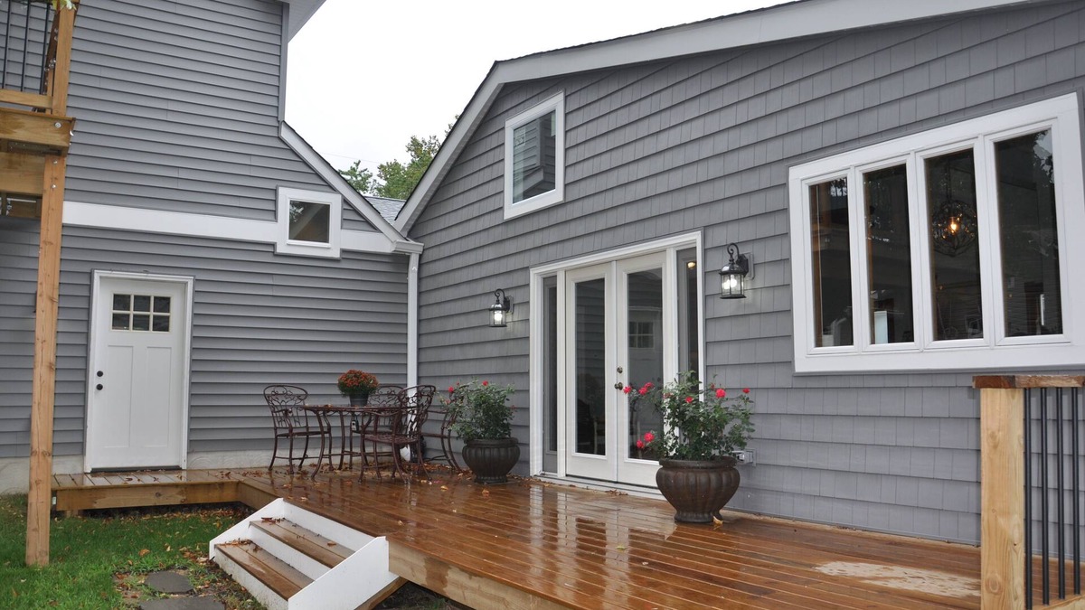 Riva House | New Bungalow with view of South River!