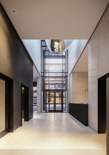 Solomjanskyj Apartment | New Business-Class Apartment in Kyiv City Center