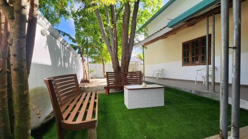 Hithadhoo House | New Castle Inn