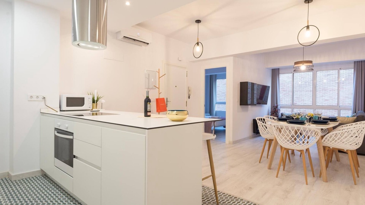 La Goleta Apartment | New Center 3Bedrooms 2 Bath Apartment