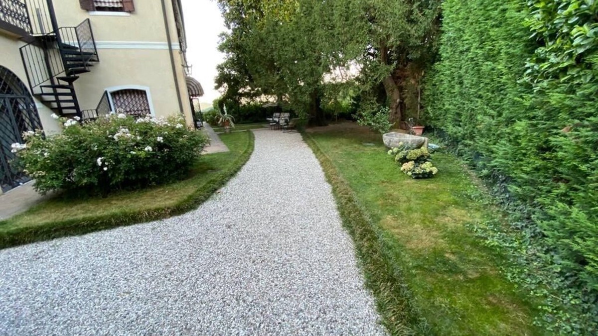 Teolo Apartment | New central and quiet lodge, exclusive terrace with view and park